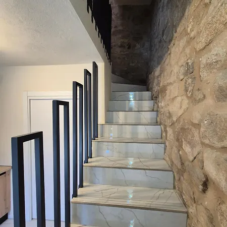 La Suites, Mirador De Alhamar アパート