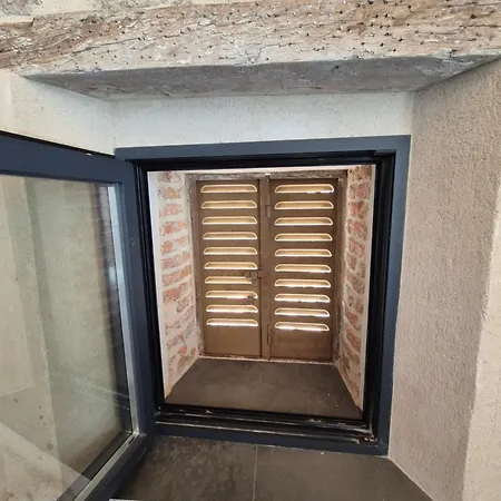 アパート La Suites, Mirador De Alhamar トルヒーリョ