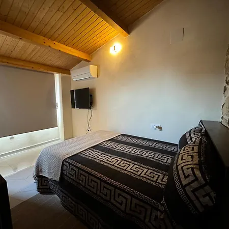 La Suites, Mirador De Alhamar Trujillo